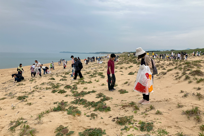 ラブアース・クリーンアップ活動