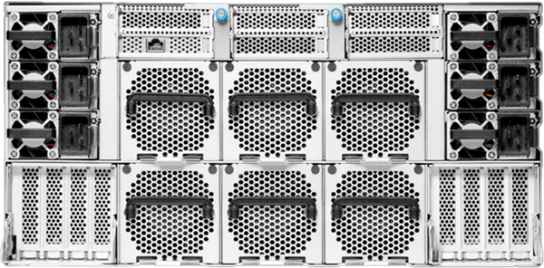 製品画像：HPE Cray XD670-3