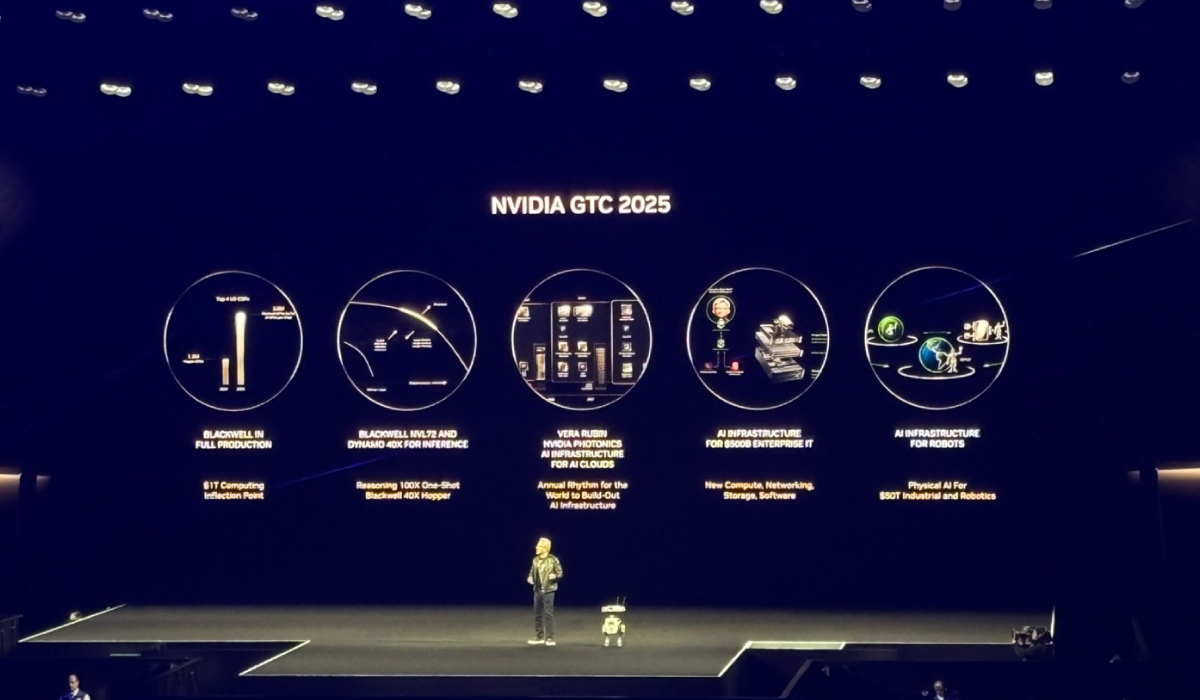 今年もかわいいブルーが登場