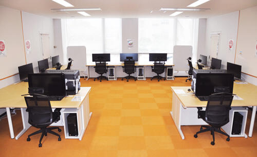 福岡工業大学様